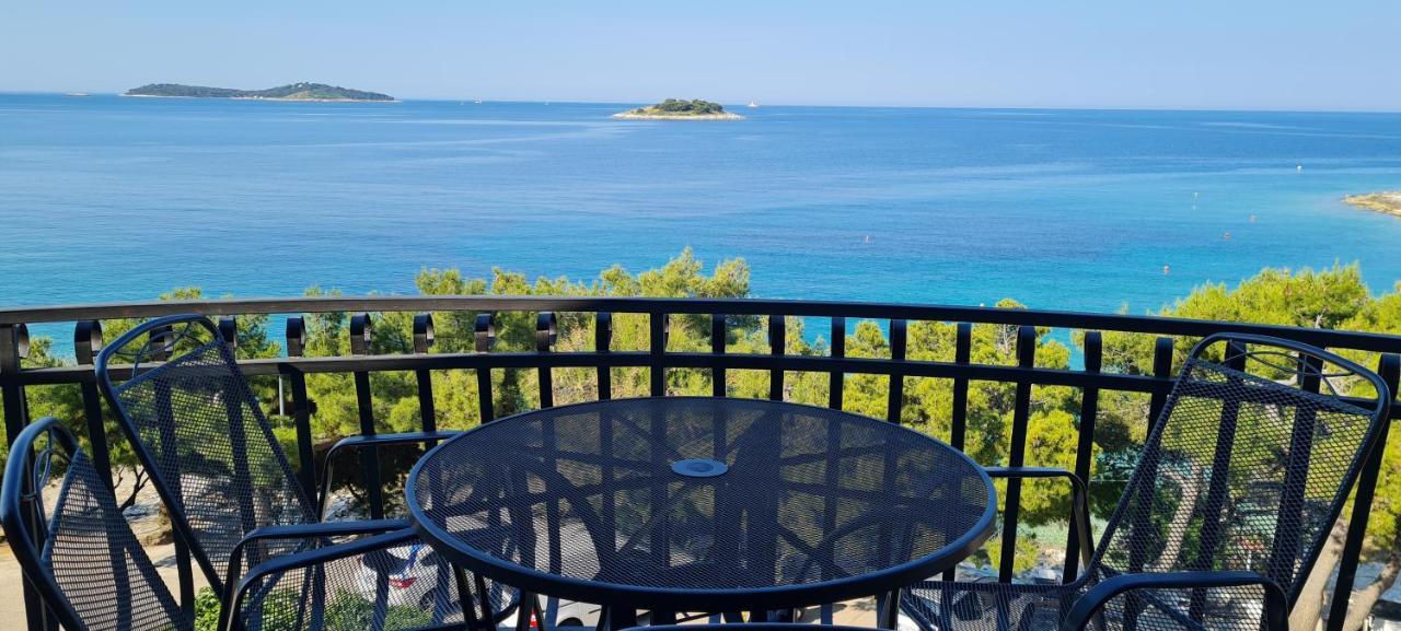 Apartments Rogoznicka Oaza Rogoznica  Bagian luar foto