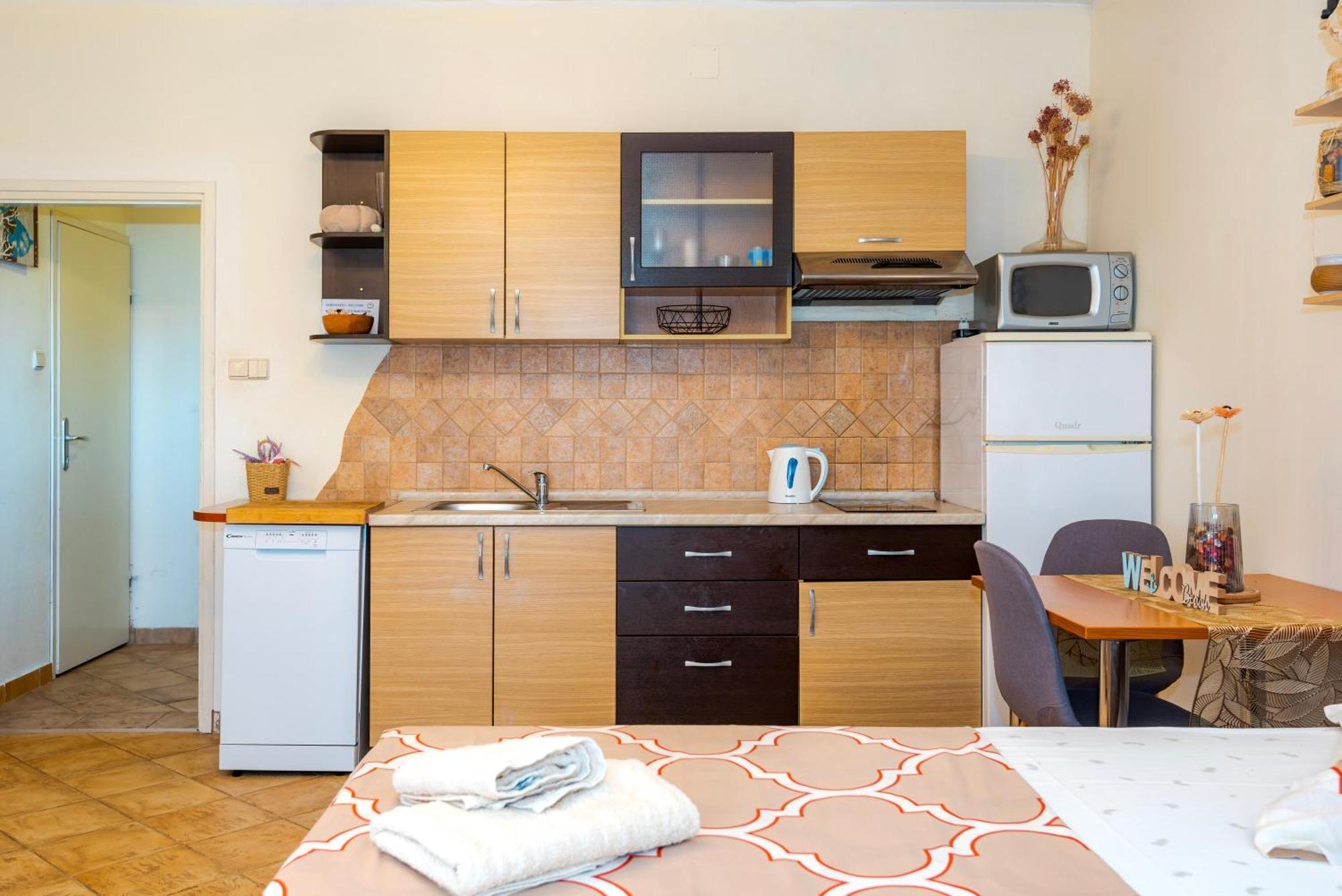 Apartments Rogoznicka Oaza Rogoznica  Bagian luar foto